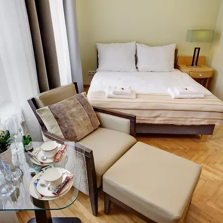 Jagiellonska 3 Aparthotel - Duze Przestronne Pokoje, Centrum Miasta, Szybkie Wifi-2